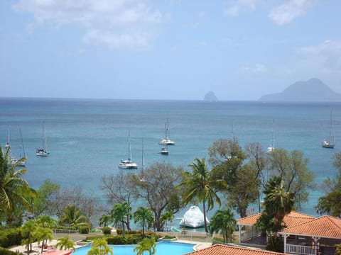 Pool view, Sea view