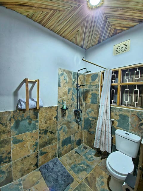 Mazzola Safari House & Backpacking Bed and Breakfast in Arusha