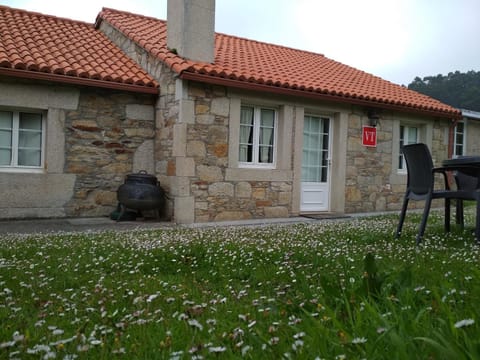 Facade/entrance, Garden