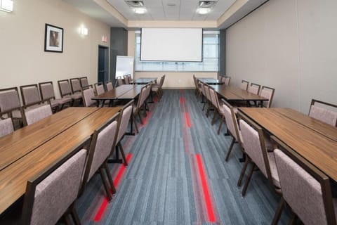 Meeting/conference room