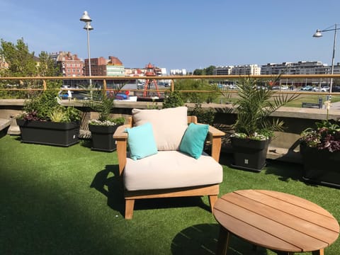 Patio, Off site, Balcony/Terrace