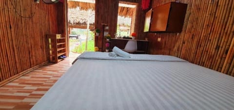 Quoc Khanh Bamboo Homestay Vacation rental in Laos
