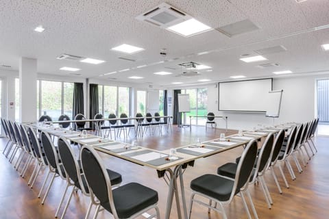 Meeting/conference room