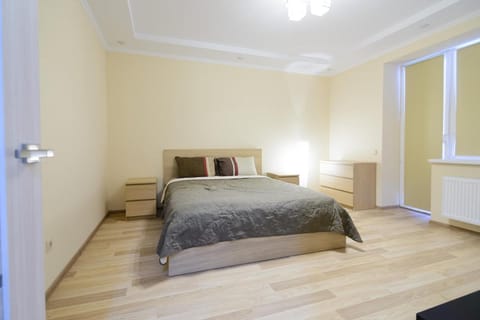 NEW Apartment on Zhasmynova Street 5b Condo in Lviv