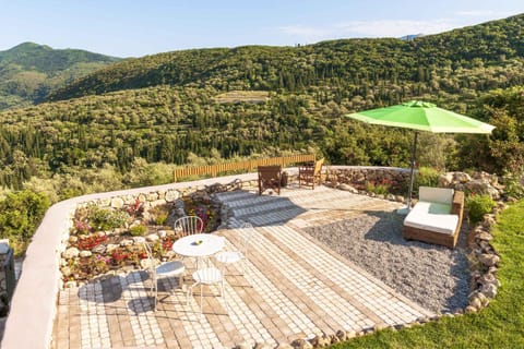 Patio, Balcony/Terrace, Mountain view