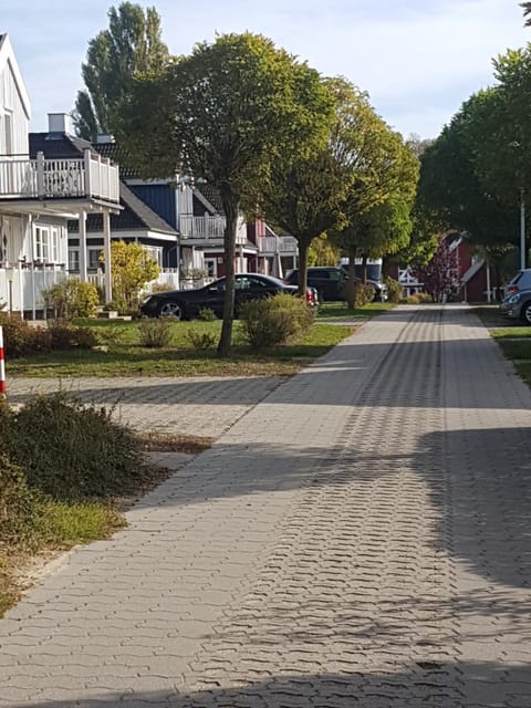 Blaues Haus am See House in Bad Saarow