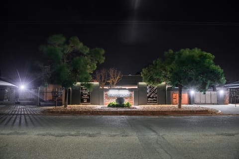 Melrose Place Guestrooms Apartment in North West, South Africa