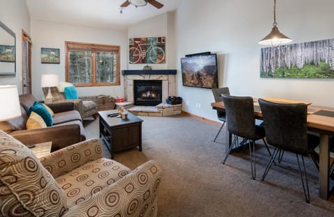 Riverbend Crosscut Run Condo: Great Lift/Town Access Apartment in Breckenridge