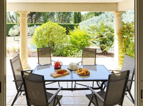 Villa Jasmin Regusse Villa in French Riviera