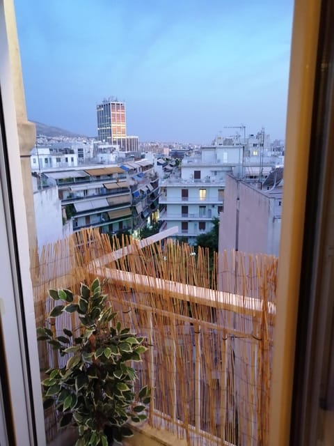 Neighbourhood, Balcony/Terrace, City view