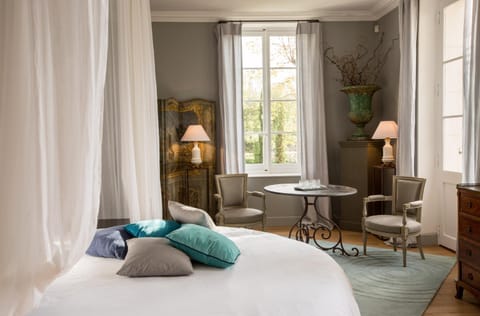 La Divine Comédie-Suites Deluxe Bed and breakfast in Avignon