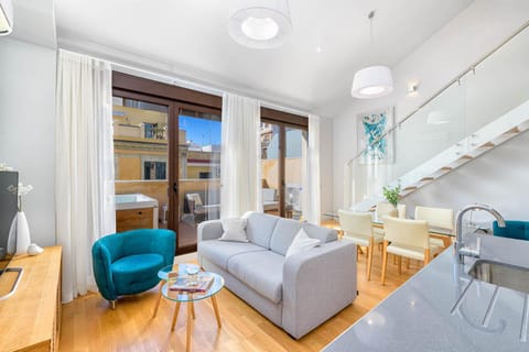 Communal lounge/ TV room, Living room