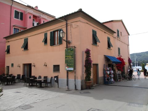 Casa Porto Azzurro House in Porto Azzurro