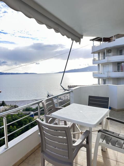 Balcony/Terrace, Seating area, Sea view