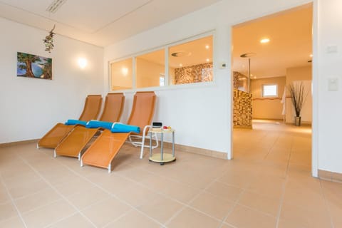 Sauna, Steam room, Spa and wellness centre/facilities