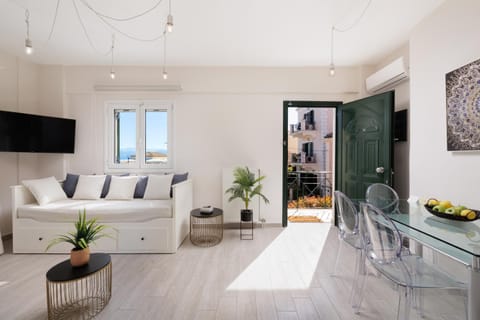 Corfu Town Luxury Studio -C Apartment in Corfu