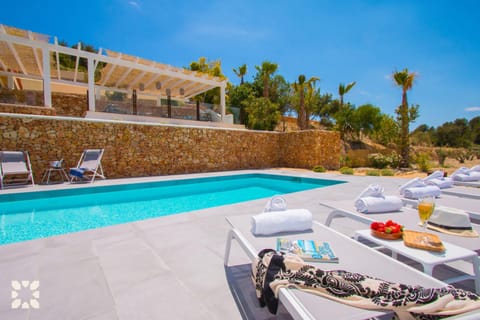 Villa El Palmeral by Abahana Villas Villa in Marina Alta