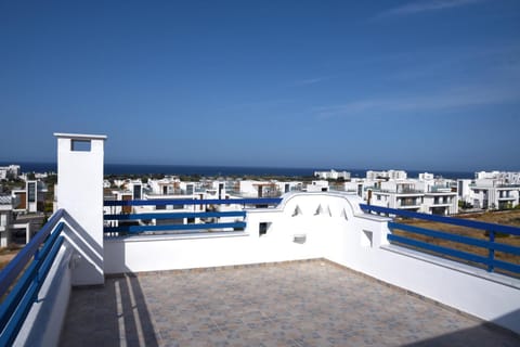 Patio, Garden view