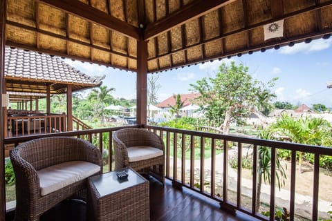 The Cubang Hut's Lembongan Campground/ 
RV Resort in Nusapenida