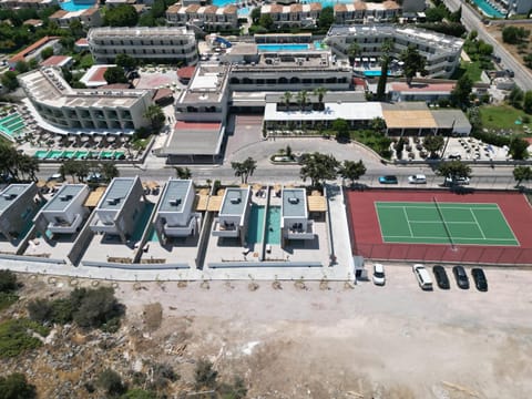 Neighbourhood, Bird's eye view, Street view, Location, Parking