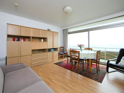 Apartment Residentie Astrid-8 by Interhome Condo in Bredene