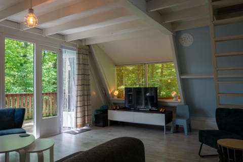 TV and multimedia, View (from property/room), Living room