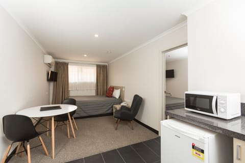 Belconnen Way Hotel & Serviced Apartments Hôtel in Canberra