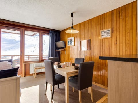 Apartment Le Curling B - Val Claret-11 by Interhome Apartment in Tignes
