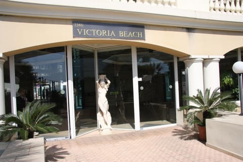 Inner courtyard view