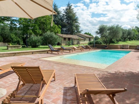 Holiday Home Podere Sant' Antonio-4 by Interhome House in Umbria