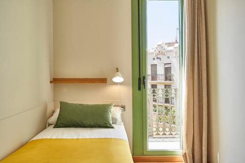 Barcelona Sants Station Apartments Condo in L'Hospitalet de Llobregat