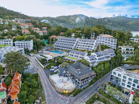 Property building, Bird's eye view, Location