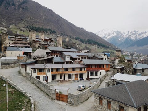 Neighbourhood, City view, Mountain view, Street view