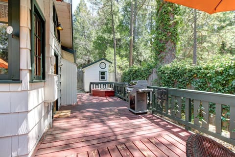 The Crow's Nest Haus in Idyllwild-Pine Cove