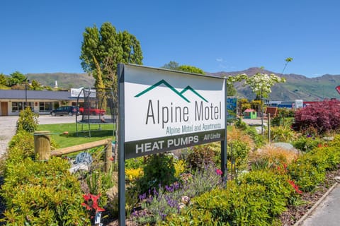 Alpine Motel Motel in Wanaka