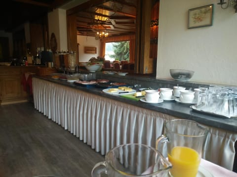 Buffet breakfast