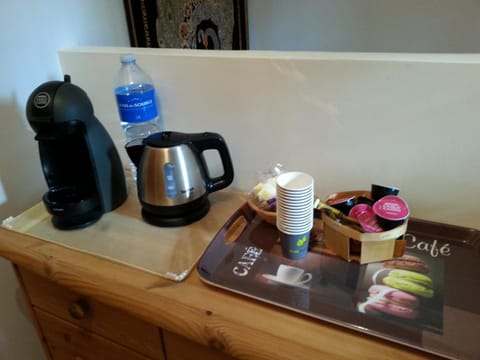 Coffee/tea facilities, Drinks