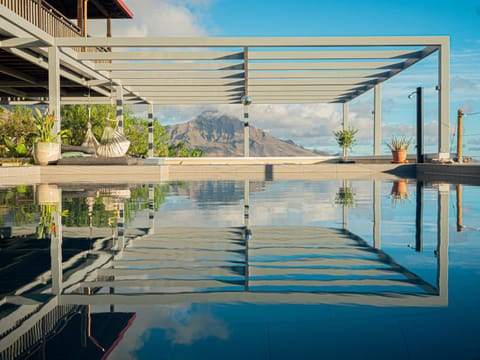 Nearby landmark, Day, Natural landscape, Mountain view, Swimming pool