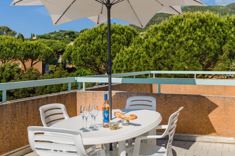 Lagrange Vacances Villa Barbara Apartment hotel in Cavalaire-sur-Mer