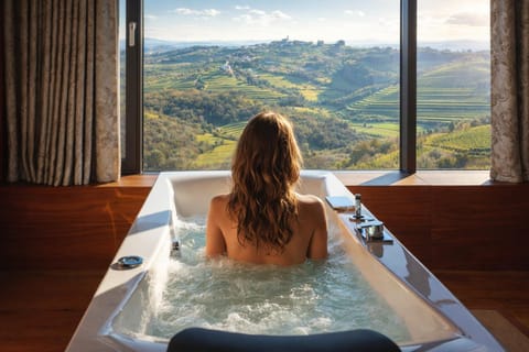 Hot Tub, View (from property/room)