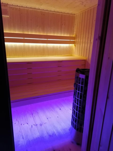 Sauna, Spa and wellness centre/facilities