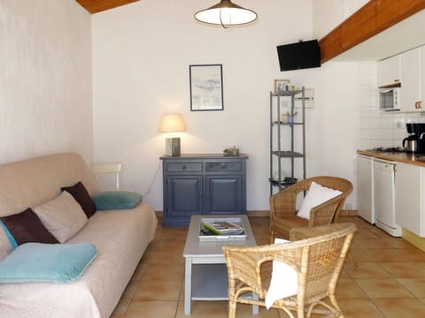 Holiday Home La Touche - IDR122 by Interhome House in La Flotte