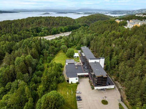 Property building, Natural landscape, Bird's eye view, Sea view