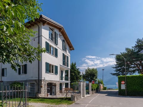 Apartment Serenella by Interhome Apartment in Colico