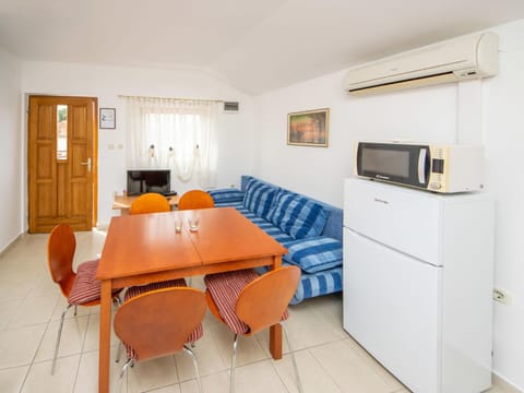 Apartment Antonio - VOD500 by Interhome Condominio in Šibenik