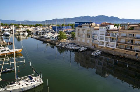Pierre & Vacances Empuriabrava Marina Condominio in Alt Empordà