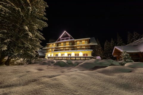 Property building, Natural landscape