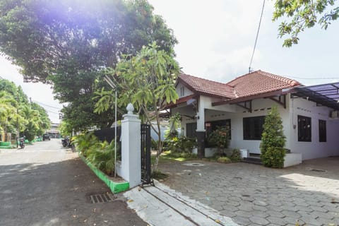 Ndalem Sarengat Vacation rental in Yogyakarta