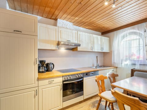 Apartment Nadine-2 by Interhome Apartment in Soelden