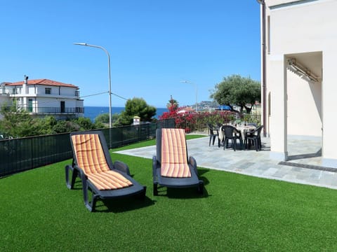 Apartment Riva Mare by Interhome Apartment in Liguria